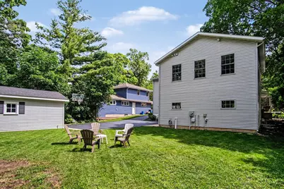 2621 Elmwood Drive SE, Grand Rapids, MI 49506 - Photo 32