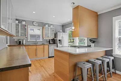2621 Elmwood Drive SE, Grand Rapids, MI 49506 - Photo 6