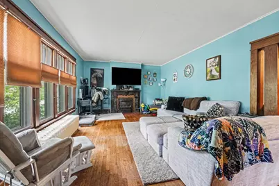419 W Cass Street, Greenville, MI 48838 - Photo 2