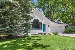 3828 Cook Ct SW, Wyoming, MI 49519 - Photo 4