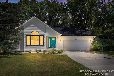 3828 Cook Court SW, Wyoming, MI 49519 - Photo 2