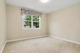 6945 Hunters Creek, Kalamazoo, MI 49048 - Photo 14