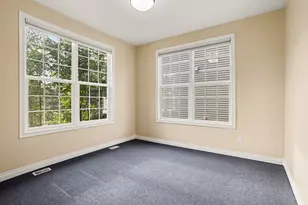 6945 Hunters Creek, Kalamazoo, MI 49048 - Photo 10