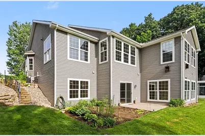 6945 Hunters Creek, Kalamazoo, MI 49048 - Photo 20