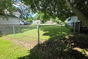 1503 Warren Ave, Jackson, MI 49203 - Photo 4