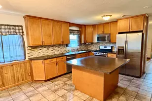 9065 Nature Way, Kalamazoo, MI 49009 - Photo 4
