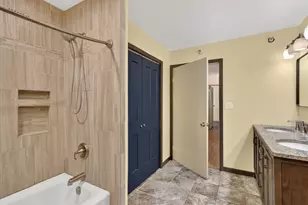 9065 Nature Way, Kalamazoo, MI 49009 - Photo 28