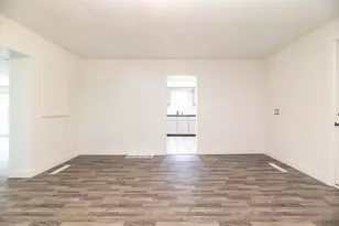315 East St, Mendon, MI 49072 - Photo 14
