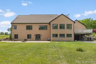5578 Blackberry Bluff Ct SE, Kentwood, MI 49512 - Photo 58