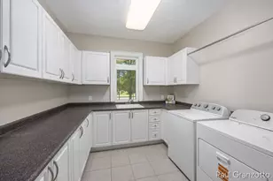 5578 Blackberry Bluff Ct SE, Kentwood, MI 49512 - Photo 38