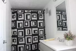 27 Inca Dr SW, Grand Rapids, MI 49548 - Photo 14