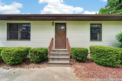 1646 W Giles Road, Muskegon, MI 49445 - Photo 8