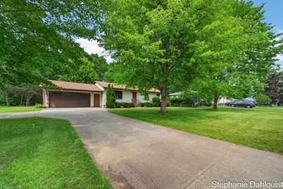 1646 W Giles Road, Muskegon, MI 49445 - Photo 4