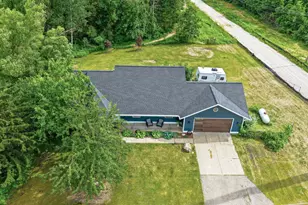 1034 130th Ave, Wayland, MI 49348 - Photo 4