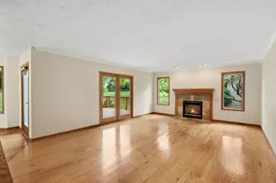 107 Westchester Way, Battle Creek, MI 49015 - Photo 4