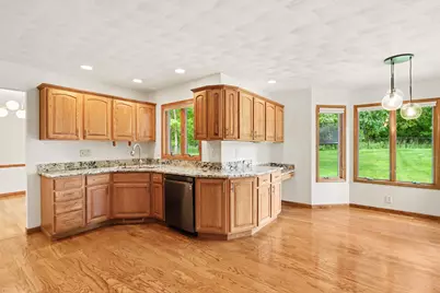 107 Westchester Way, Battle Creek, MI 49015 - Photo 10