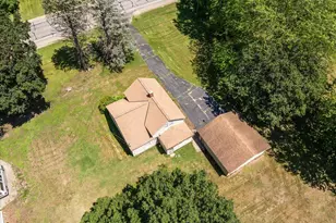 5830 124th Ave, Fennville, MI 49408 - Photo 16