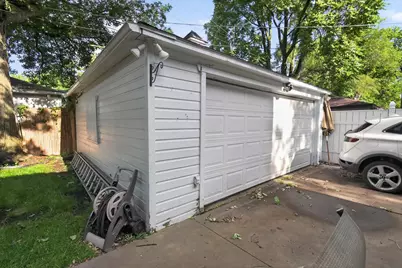 9884 W Outer Drive W, Detroit, MI 48223 - Photo 30