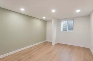 257 Thelma Dr, Battle Creek, MI 49014 - Photo 8