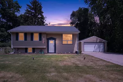 284 Stanford Lane, Jackson, MI 49203 - Photo 2