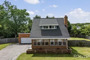 2235 Roys Ave SW, Wyoming, MI 49519 - Photo 2