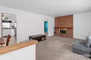 3125 Coolidge Rd, Muskegon, MI 49441 - Photo 4