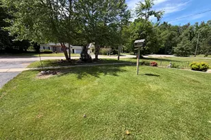 334 N Grand St, Marshall, MI 49068 - Photo 24