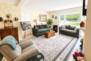 334 N Grand St, Marshall, MI 49068 - Photo 4