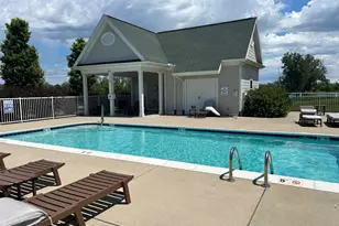 420 Golden Bear Ct, Saint Joseph, MI 49085 - Photo 8