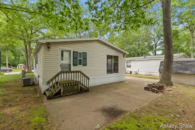 13566 Pinewood Drive, Grand Haven, MI 49417 - Photo 18