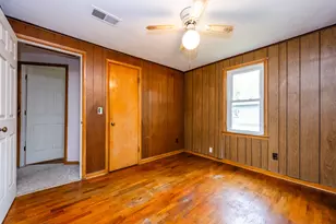 3905 Meadow Ln, Saint Joseph, MI 49085 - Photo 16