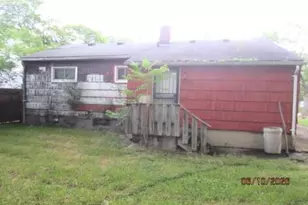 5611 Marja St, Flint, MI 48505 - Photo 14