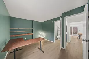 300 Briarcrest Dr, Ann Arbor, MI 48104 - Photo 18