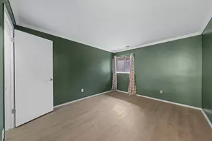 300 Briarcrest Dr, Ann Arbor, MI 48104 - Photo 12