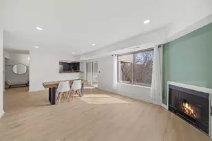 300 Briarcrest Dr, Ann Arbor, MI 48104 - Photo 8