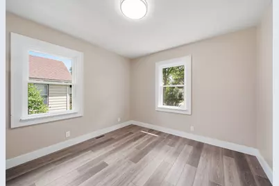 746 Kennedy Street, Jackson, MI 49202 - Photo 12