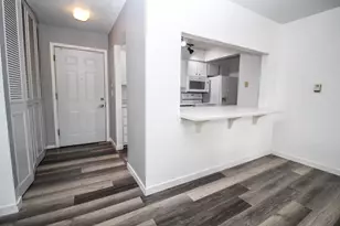 173 E Michigan Ave, Three Rivers, MI 49093 - Photo 4