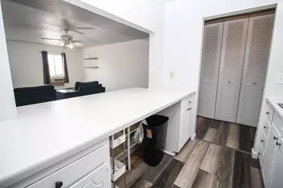 173 E Michigan Avenue #203B, Three Rivers, MI 49093 - Photo 6