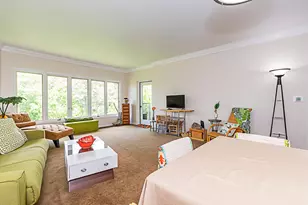 4040 Greenleaf Cir, Kalamazoo, MI 49008 - Photo 10