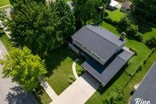 2709 Belaire Dr, Lansing, MI 48911 - Photo 14