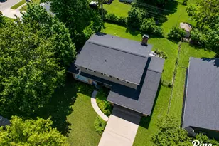 2709 Belaire Dr, Lansing, MI 48911 - Photo 12