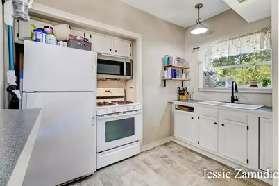 947 Lyon Street NE, Grand Rapids, MI 49503 - Photo 14