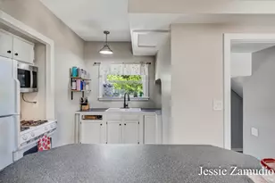 947 Lyon St NE, Grand Rapids, MI 49503 - Photo 12