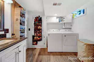 947 Lyon St NE, Grand Rapids, MI 49503 - Photo 30