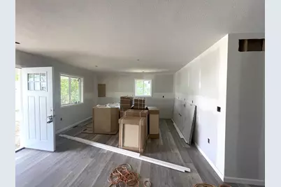 1111 Lansing Avenue, Jackson, MI 49202 - Photo 2