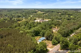 18249 8 Mile Rd, Stanwood, MI 49346 - Photo 4