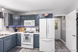 18249 8 Mile Rd, Stanwood, MI 49346 - Photo 16