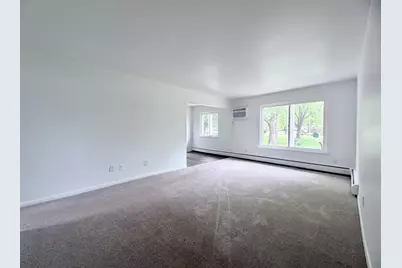 1705 Charlton Road, Trenton, MI 48183 - Photo 6