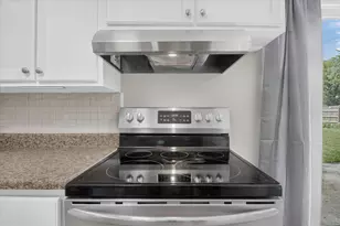 5605 Holly Dr, Jackson, MI 49201 - Photo 16