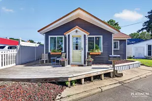 1415 Virginia St, Lake Odessa, MI 48849 - Photo 2